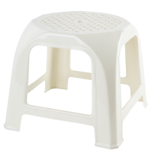 Пластмасова табуретка ХЛАПЕ
